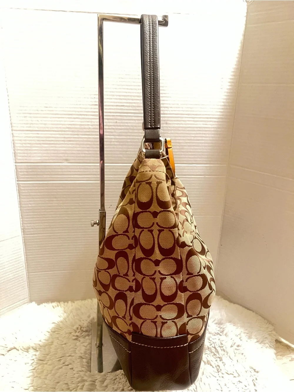 Coach Park Monogrammed Signature Canvas Hobo in Khaki and Brown with Orange Tag - Picture 4 of 14